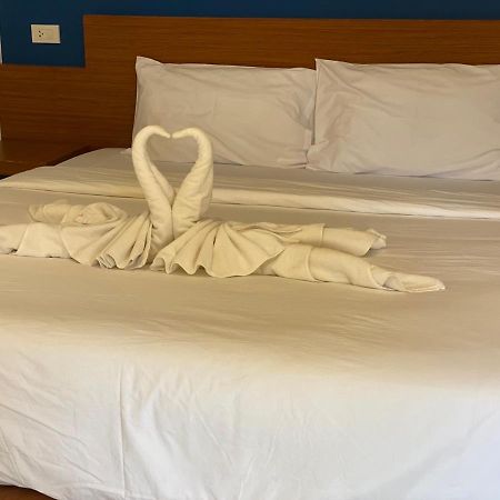 Pp. Valentine Bungalow 피피섬 외부 사진